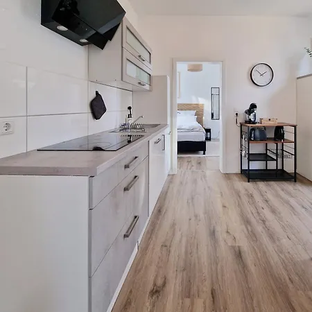 Stayvision Ls1 8 - 1 Bedroom - 4 Guests - Wi-fi Apartmán Wuppertal