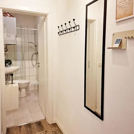 Stayvision Ls1 8 - 1 Bedroom - 4 Guests - Wi-fi * Wuppertal