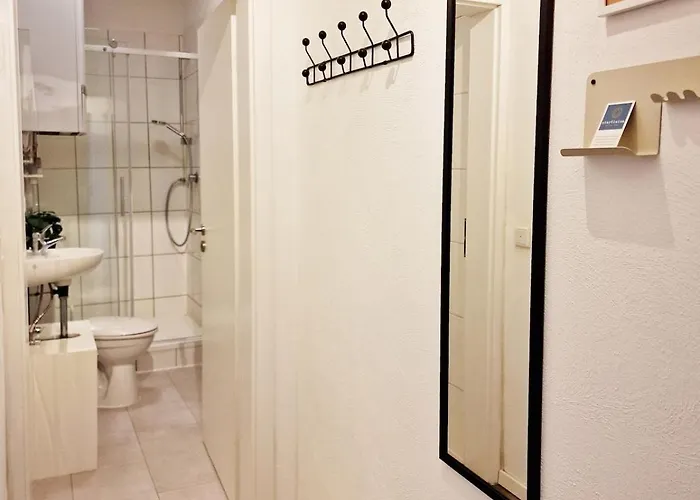 Stayvision Ls1 8 - 1 Bedroom - 4 Guests - Wi-fi * Wuppertal